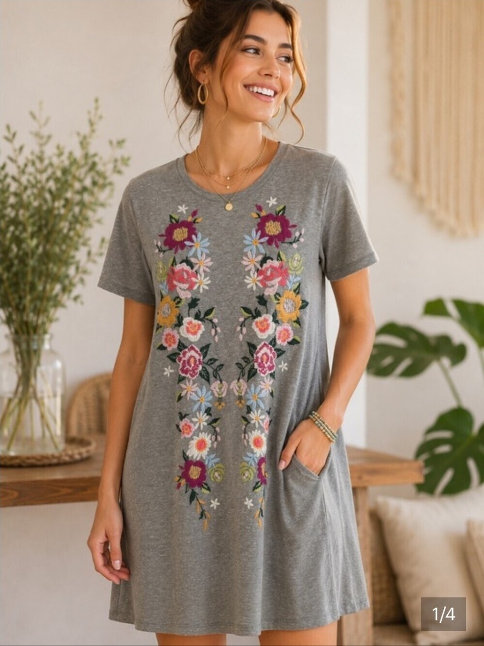 Umgee Floral Embroidered Short Sleeve Swing Dress With Pockets Size Small New